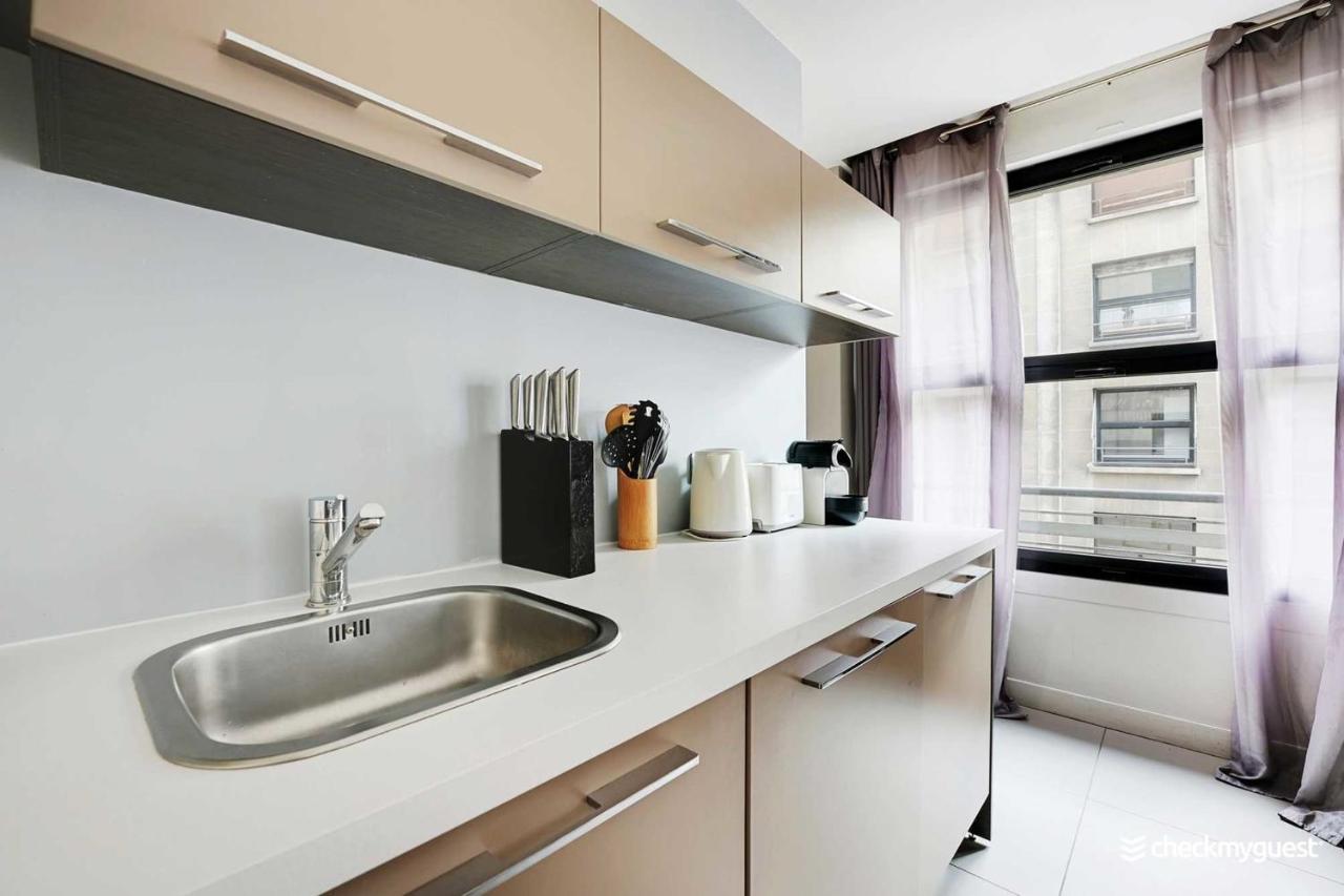Cmg Residence Saint Lazare Paris Bagian luar foto