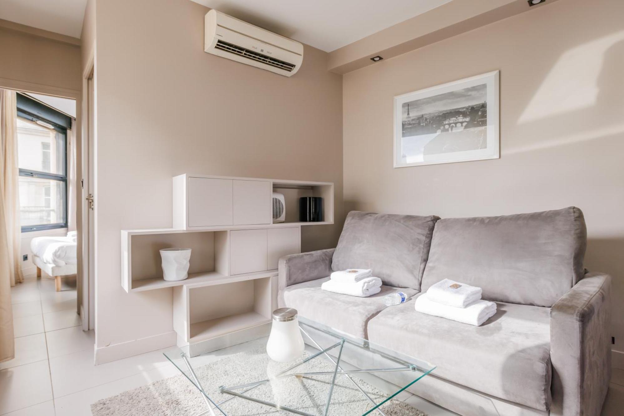Cmg Residence Saint Lazare Paris Bagian luar foto