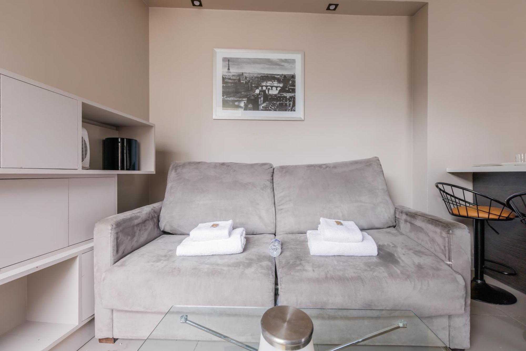 Cmg Residence Saint Lazare Paris Bagian luar foto