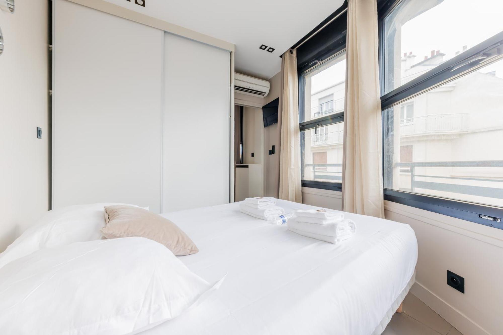 Cmg Residence Saint Lazare Paris Bagian luar foto