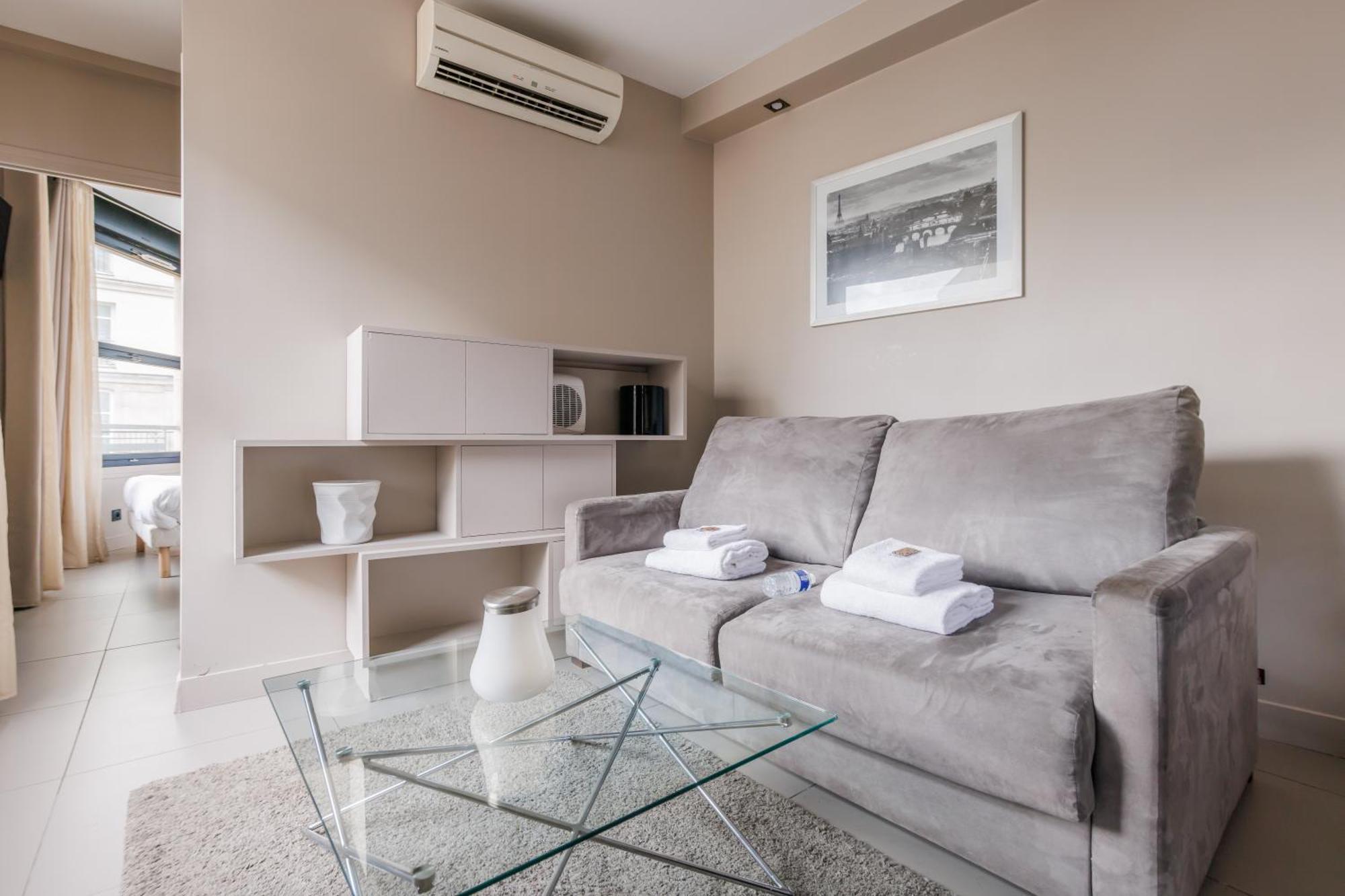 Cmg Residence Saint Lazare Paris Bagian luar foto